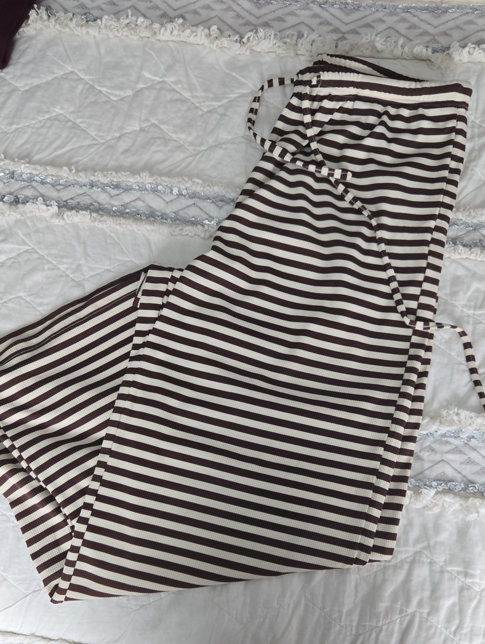 Striped Ribbed Top in Brown and Cream - Size XL